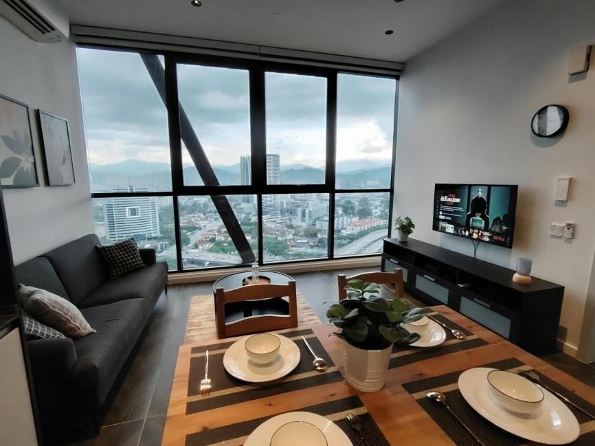 Scarletz Suites Klcc By Deko Retreat Κουάλα Λουμπούρ Εξωτερικό φωτογραφία