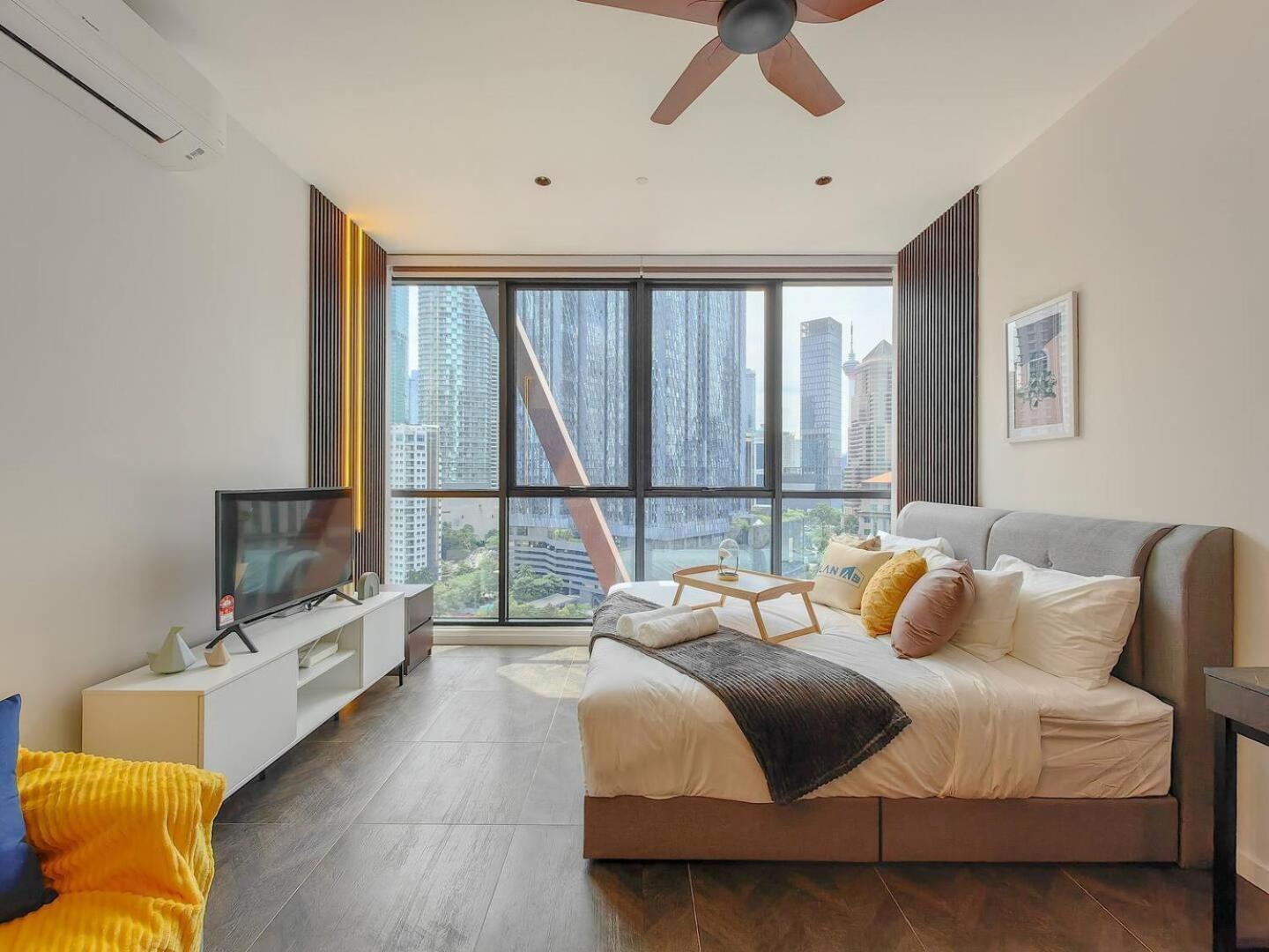 Scarletz Suites Klcc By Deko Retreat Κουάλα Λουμπούρ Εξωτερικό φωτογραφία